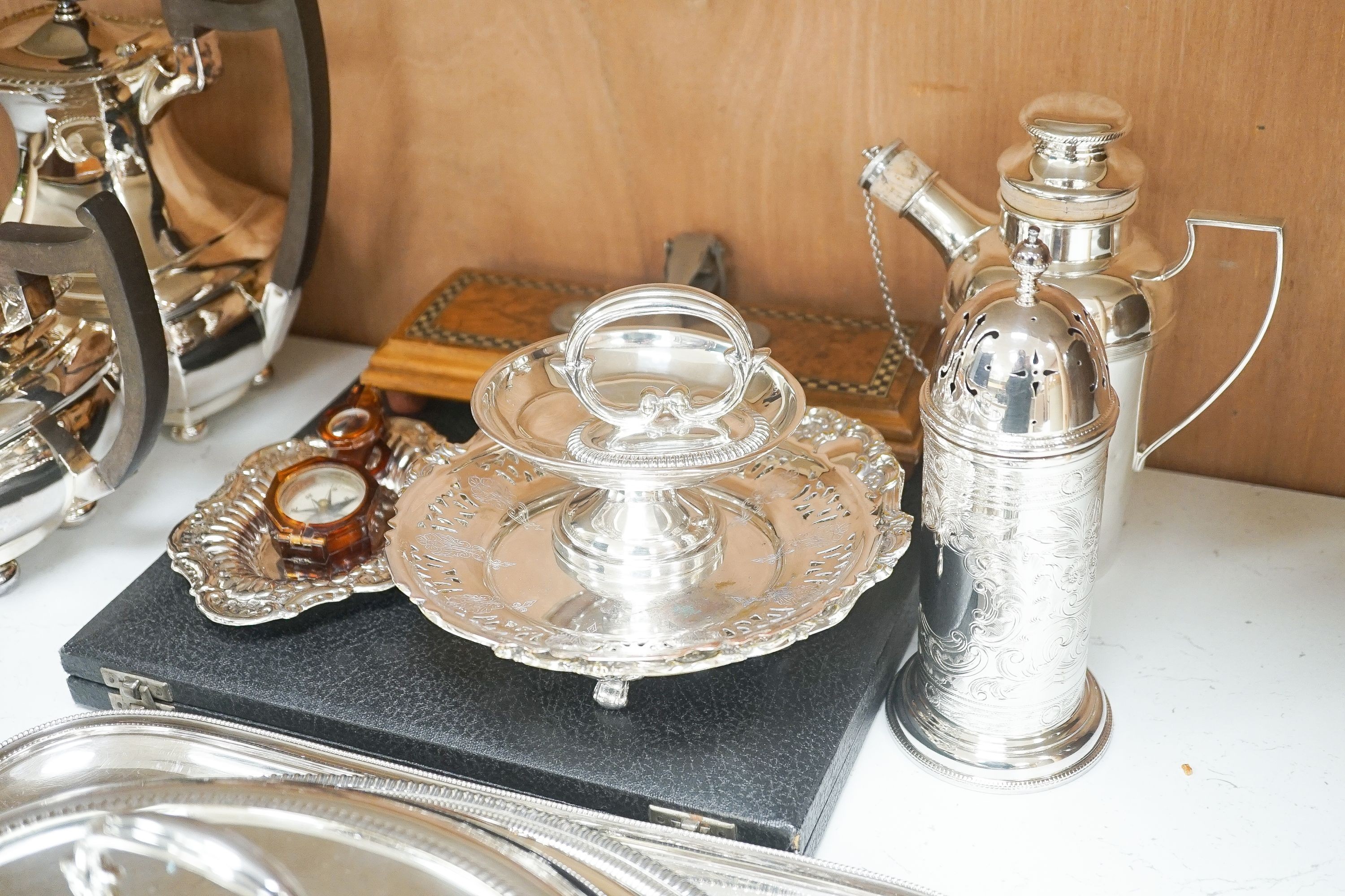 Assorted plated wares, including a four piece plated tea and coffee set